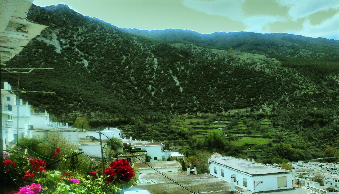 Refugio Alpujarra Alta Bed & Breakfast Trevelez Exterior photo